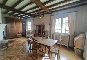 Beautiful Detached House with Lovely Garden