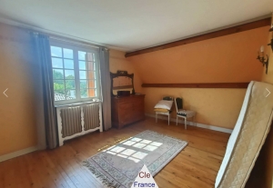 Beautiful Detached House with Lovely Garden