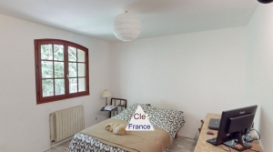 Detached House with Large Mature Garden