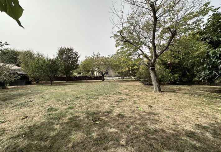 Detached House with Large Mature Garden