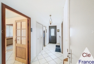 Detached House with Mature Garden