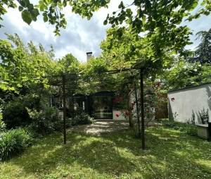 Beautiful House with Outbuilding and Garden
