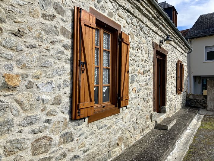 Stunning House in the Heart of Pyrenees National Park