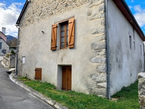Stunning House in the Heart of Pyrenees National Park