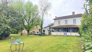 Detached House with Landscaped Garden