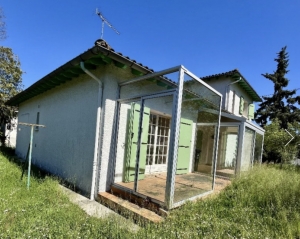 Detached House with Garden