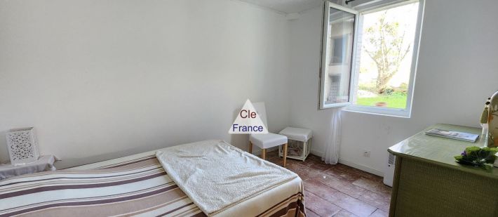 Manor House with Swimming Pool and Open Views
