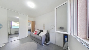 Detached House with Swimming Pool