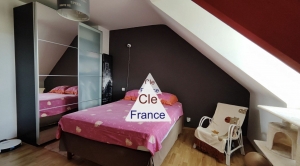 Beautiful Family Home with Swimming Pool