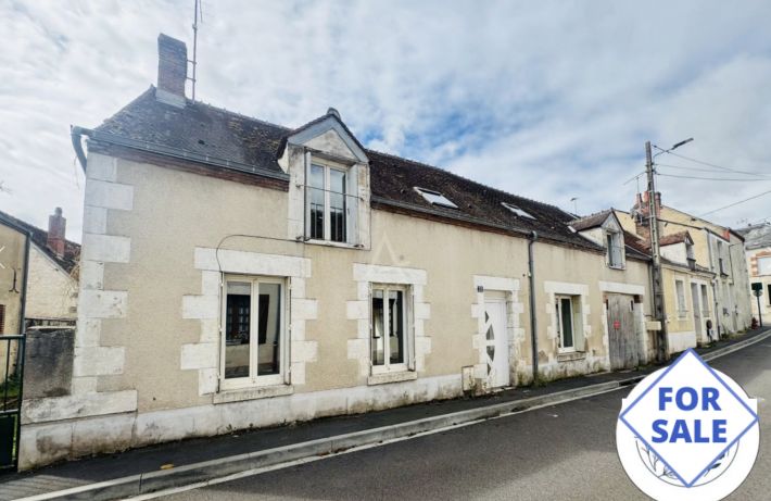 Beautiful Village House with Garden, Great Location