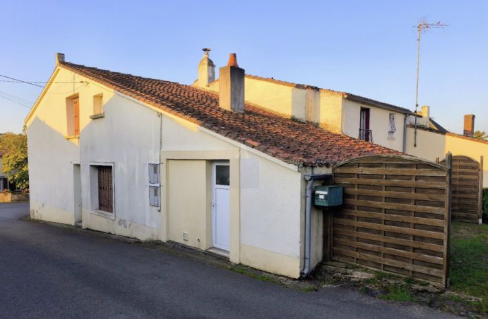 Village House with Garden, Ideal Holiday Home