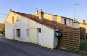 Village House with Garden, Ideal Holiday Home