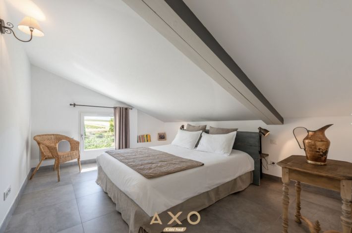 Splendid Former Farmhouse with Guest Gites, Cottages