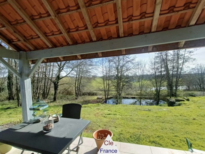 Two Country Houses with Pool and Land