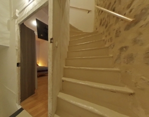 Lovely Fully Renovated House with Garage