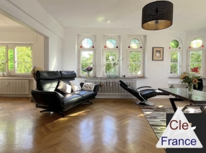 Apartment Overlooking the Botanical Garden