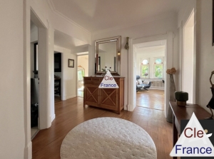 Apartment Overlooking the Botanical Garden