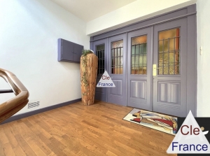 Apartment Overlooking the Botanical Garden