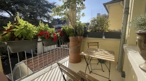 Apartment Overlooking the Botanical Garden