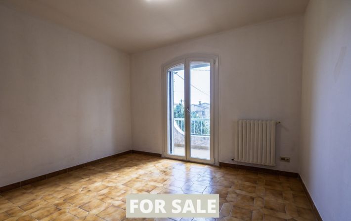 Beautiful House with Terraces and Garden