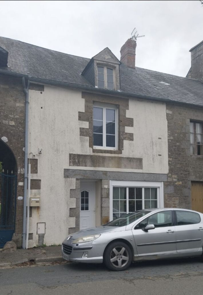 Charming Village House, Ideal Holiday Home