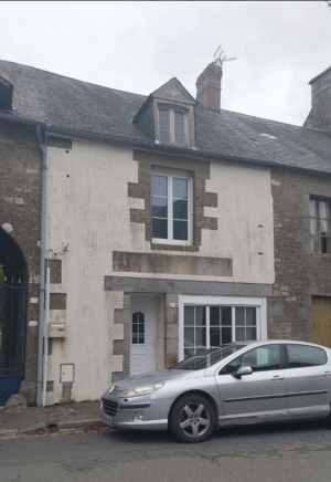 Charming Village House, Ideal Holiday Home