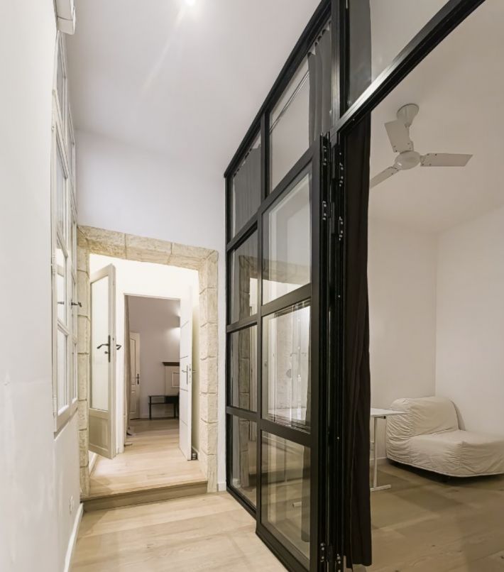 Apartment in Heart of Historic District