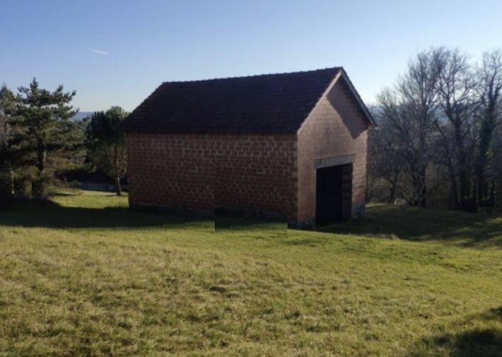 Countryside Barn to Renovate