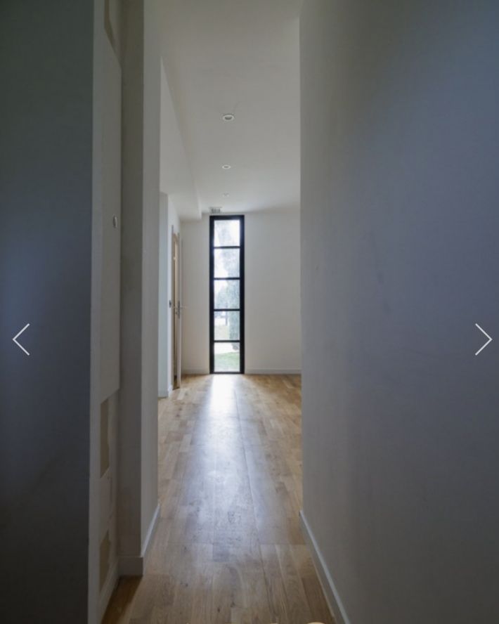 New Build Detached House with Garden