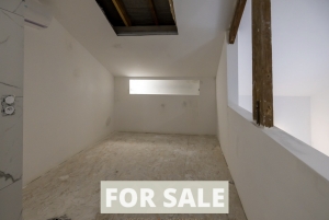 Detached Villa With Large Rooms