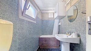 Bright and Light Apartment in Coastal Reaort