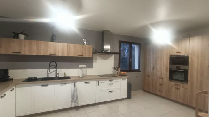 Detached House with Landscaped Garden