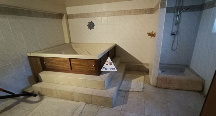 Architect Designed Detached House and Garden