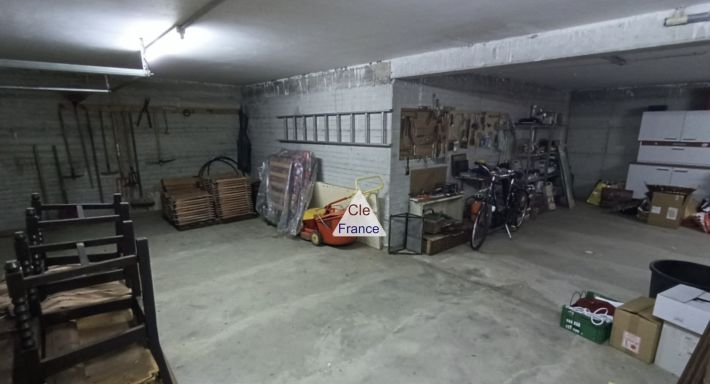 Architect Designed Detached House and Garden