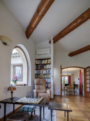 Detached Country House with Mature Gardens