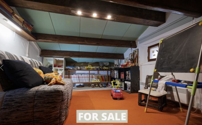 Detached Country House with Mature Gardens