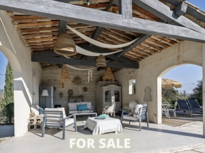 19th Century Property With Swimming Pool