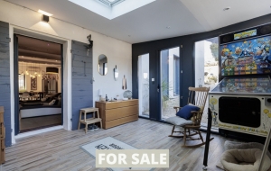 19th Century Property With Swimming Pool