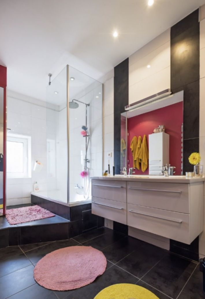 19th Century Property With Swimming Pool