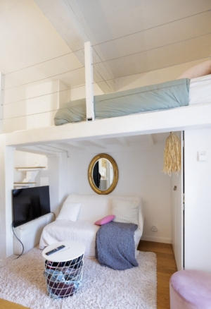 19th Century Property With Swimming Pool