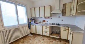 Detached House with Garden