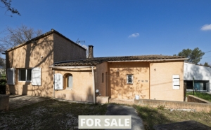 Contemporary House with Guest Accommodation