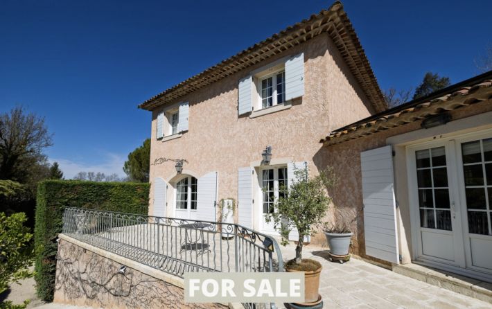 Manor House with Swimming Pool