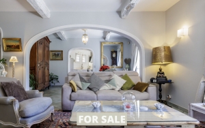 Manor House with Swimming Pool