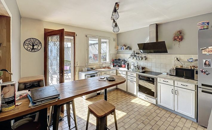 Village House with Garden, Ideal Holiday Home