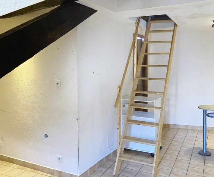 Studio Apartment in Great Location