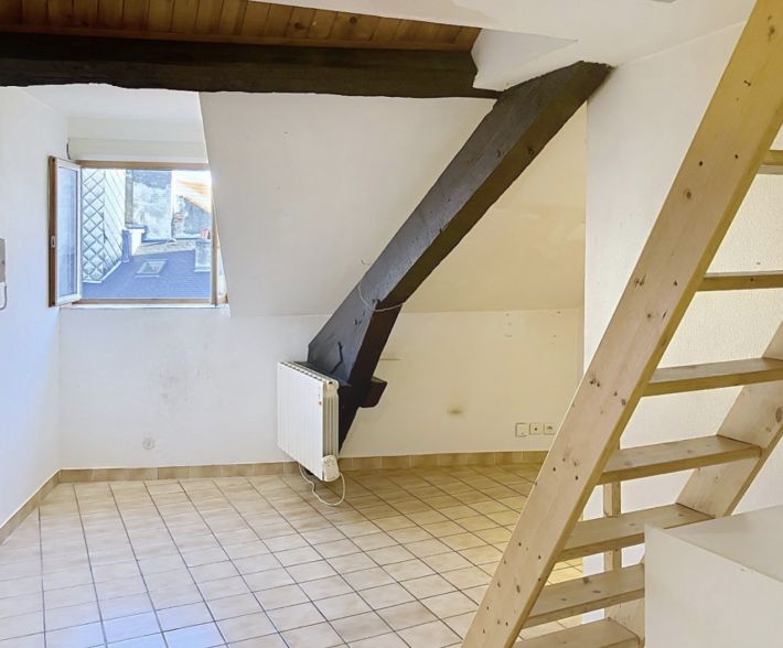 Studio Apartment in Great Location