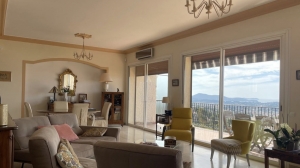 Villa with Swimming Pool and Panoramic Views
