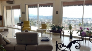 Villa with Swimming Pool and Panoramic Views
