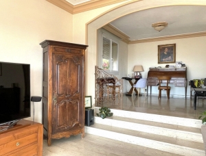 Villa with Swimming Pool and Panoramic Views